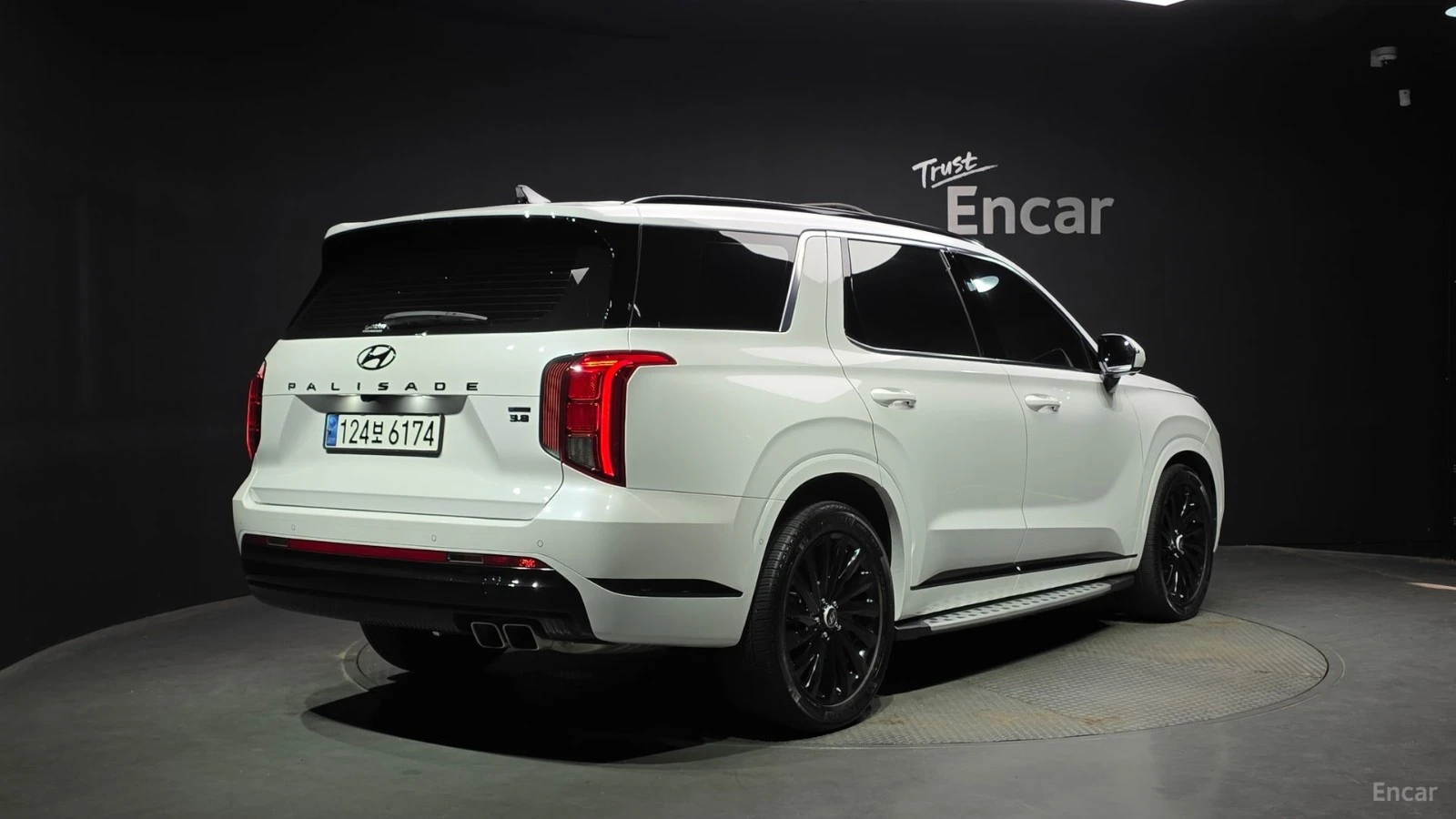 Hyundai Palisade 3.8 4WD Calligraphy Black Edition* ПАНО* МАСАЖИ, снимка 2 - Автомобили и джипове - 55499657