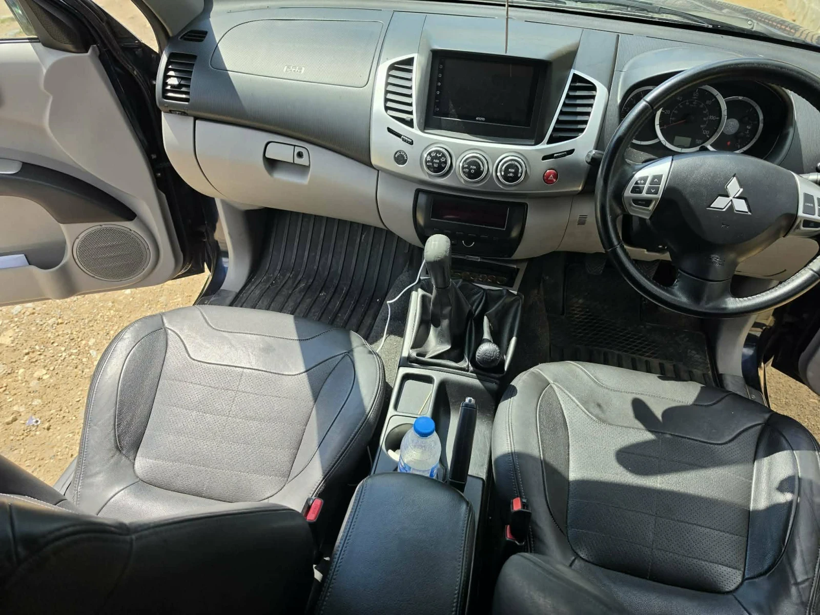 Mitsubishi L200 2.5, снимка 8 - Автомобили и джипове - 55604643