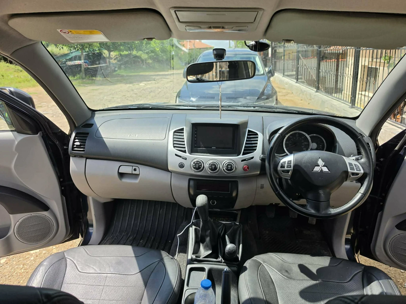 Mitsubishi L200 2.5, снимка 4 - Автомобили и джипове - 55604643