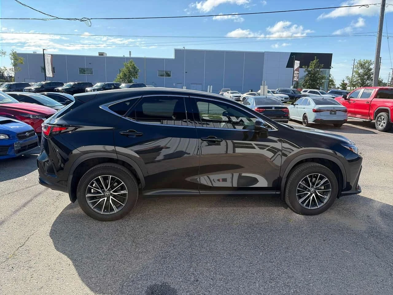 Lexus NX 350h * CARFAX * ОПЦИЯ ЗА ФИНАНСИРАНЕ, снимка 3 - Автомобили и джипове - 55786641