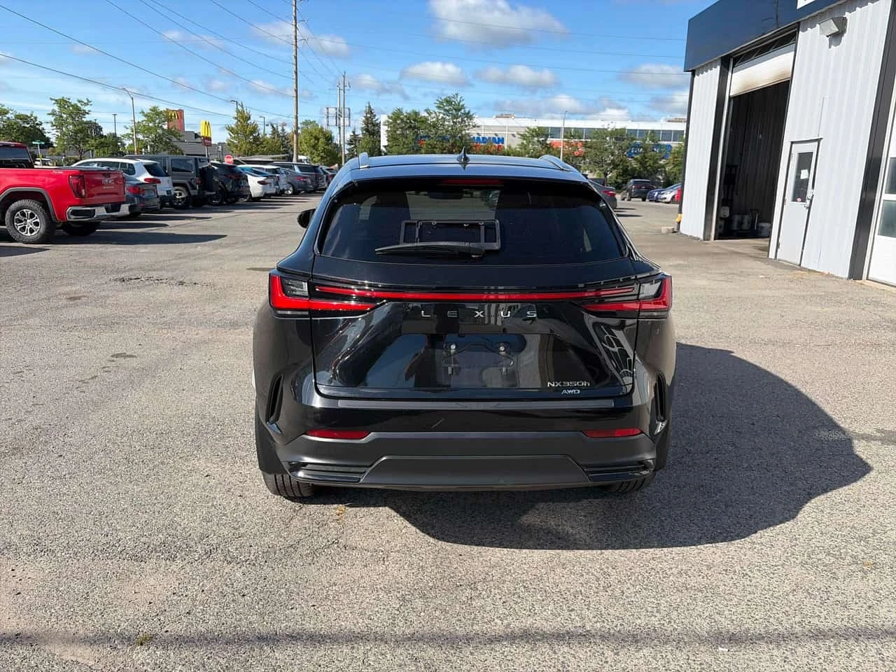 Lexus NX 350h * CARFAX * ОПЦИЯ ЗА ФИНАНСИРАНЕ, снимка 4 - Автомобили и джипове - 55786641
