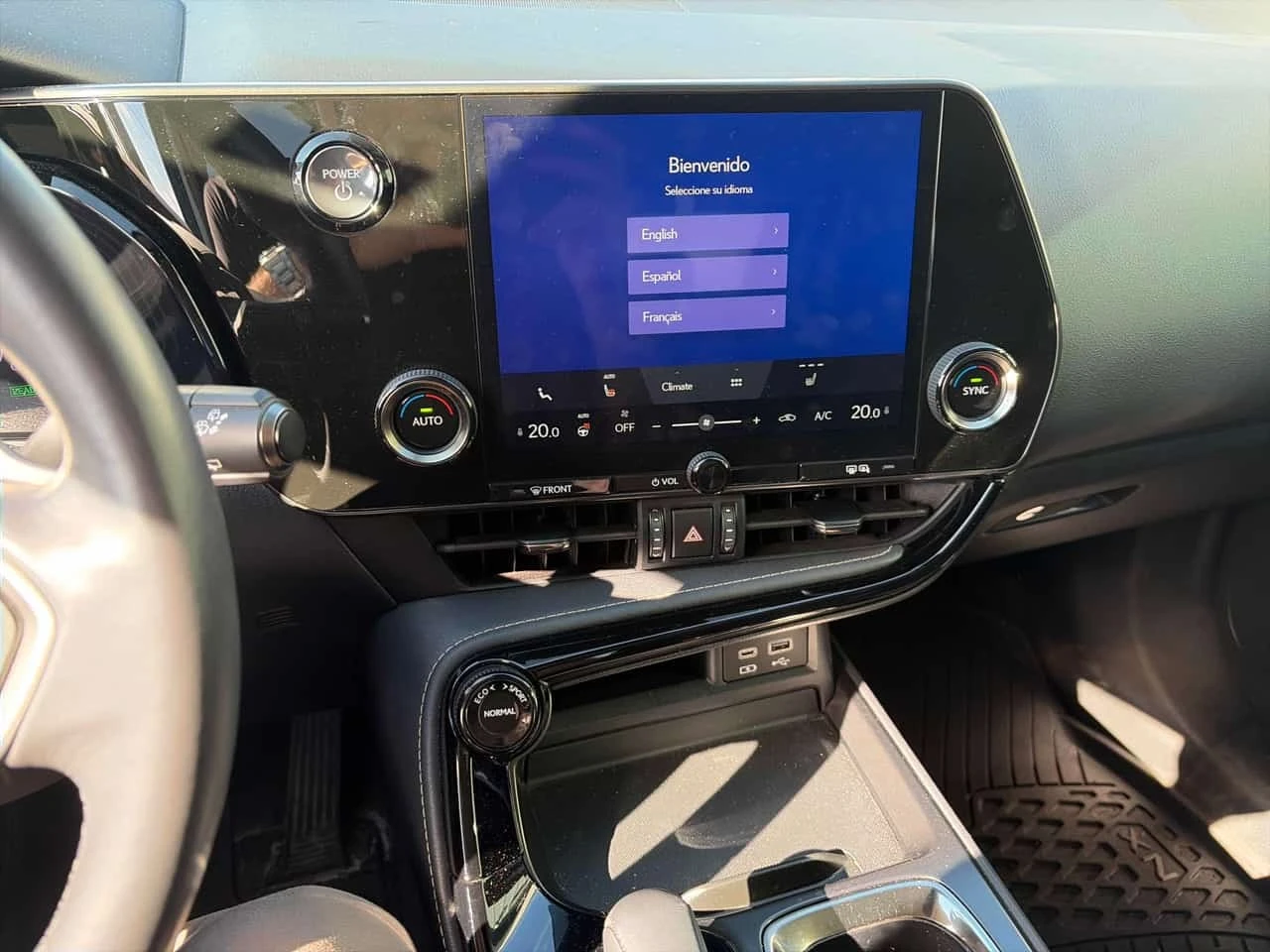 Lexus NX 350h * CARFAX * ОПЦИЯ ЗА ФИНАНСИРАНЕ, снимка 9 - Автомобили и джипове - 55786641