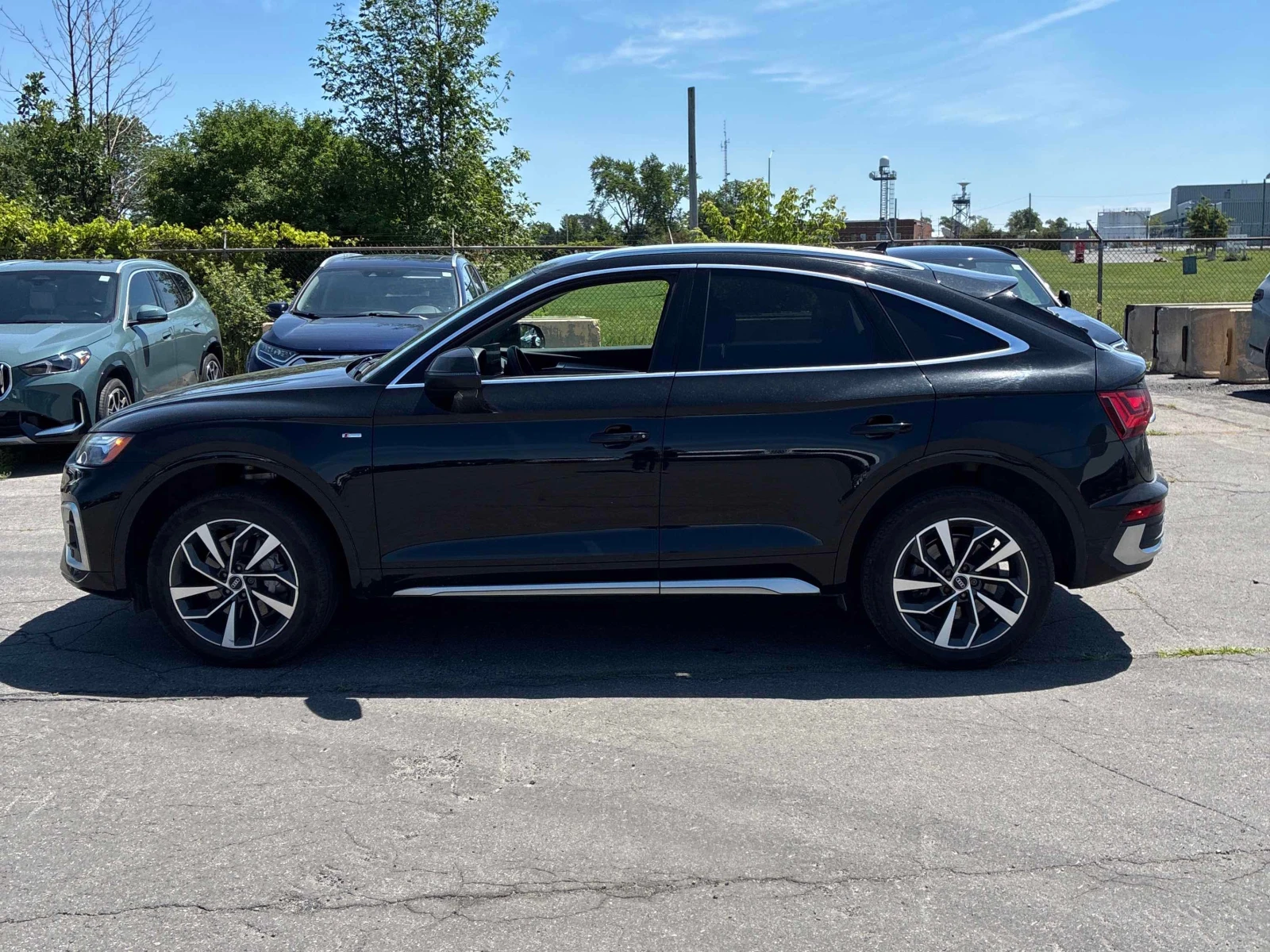 Audi Q5 * Progressiv * CARFAX * БЕЗ ПЪРВОНАЧАЛНА ВНОСКА, снимка 2 - Автомобили и джипове - 55987059