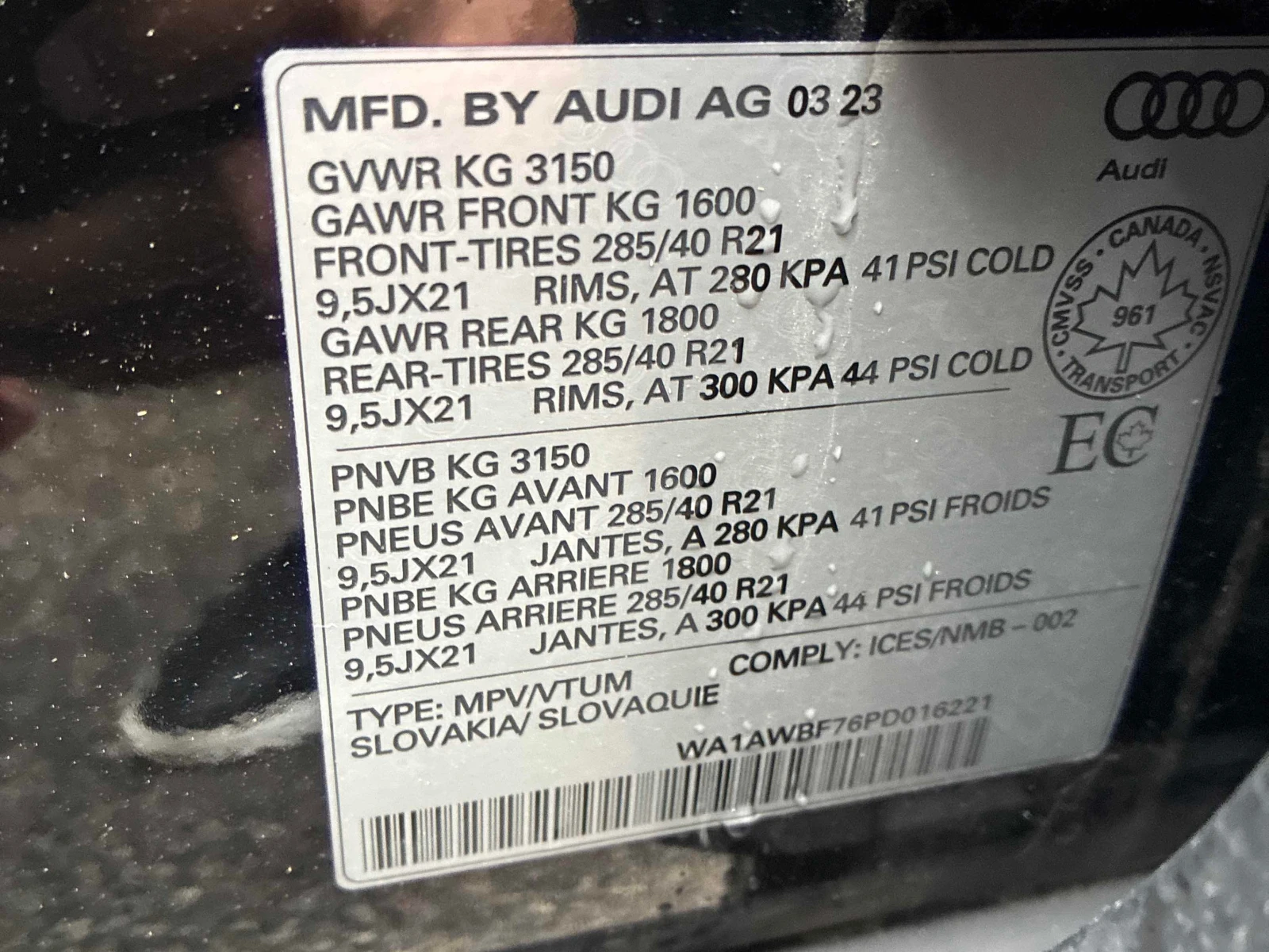 Audi SQ7 * 4.0 TFSI quattro * CARFAX * , снимка 10 - Автомобили и джипове - 56010381