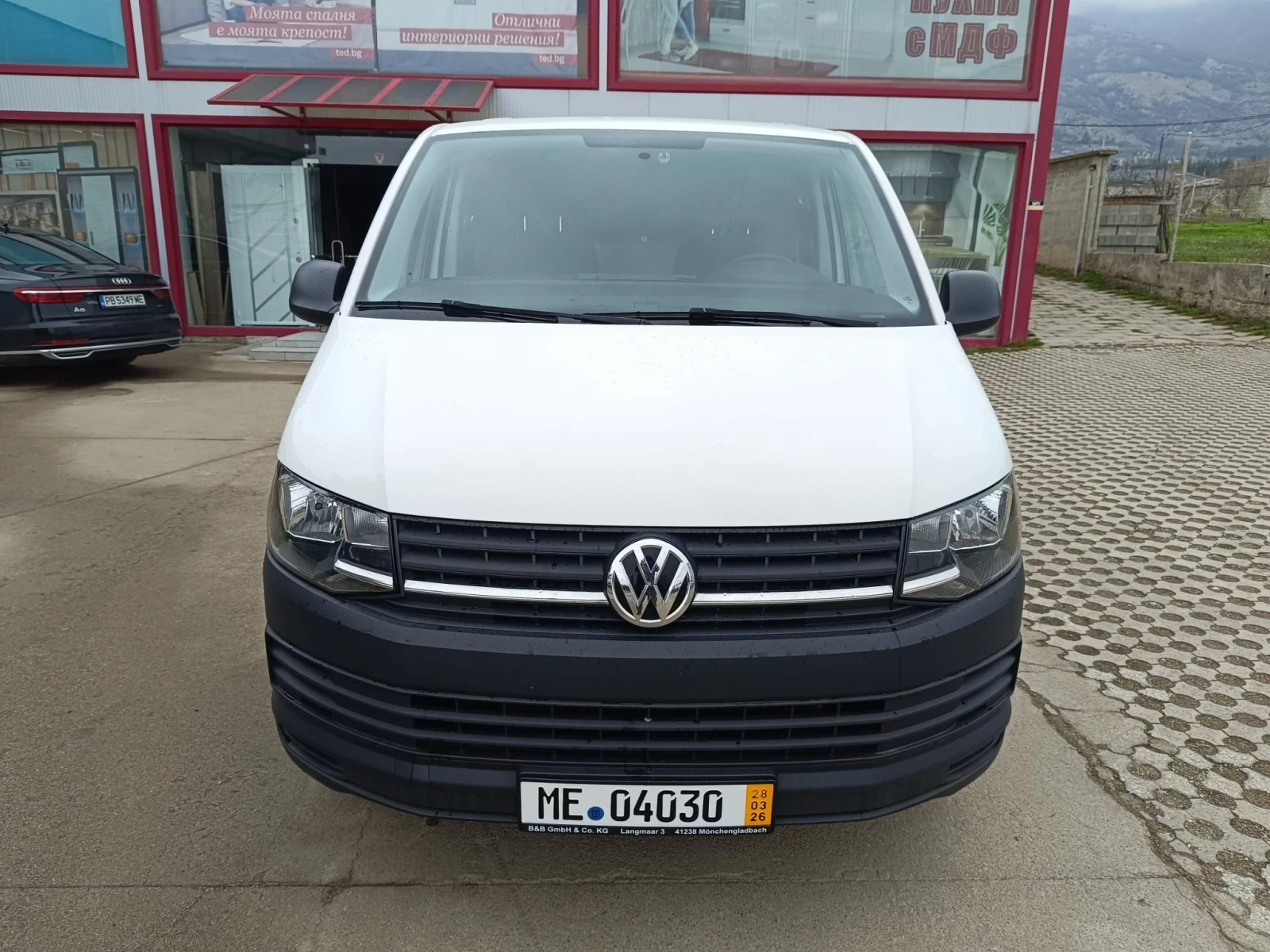 VW Transporter T6/2.0TDI/LANG/ПЪЛНА СЕРВИЗНА ИСТОРИЯ/, снимка 2 - Бусове и автобуси - 54054888