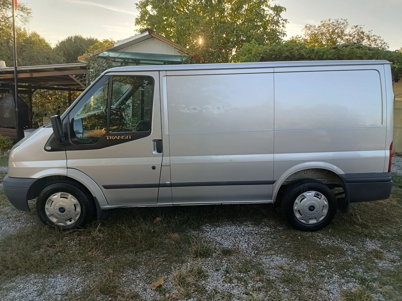 Ford Transit 2.2 T300, снимка 5 - Бусове и автобуси - 56144092