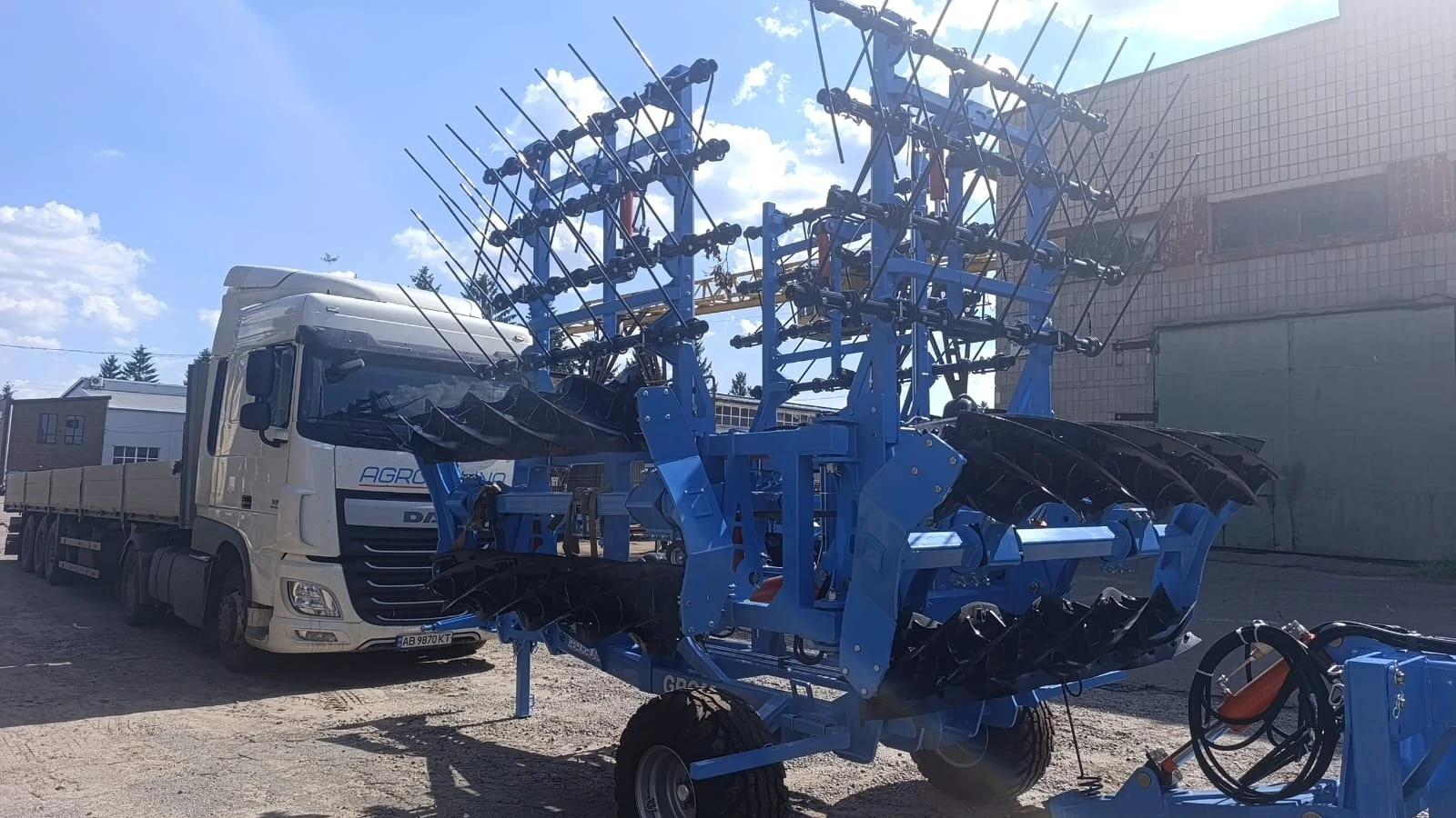 ����� Agrokalina �����-������ GROM  | Mobile.bg � ����������� 15