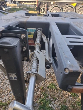 Полуремарке Krone Box Liner SDC 27 eLTU70, снимка 9