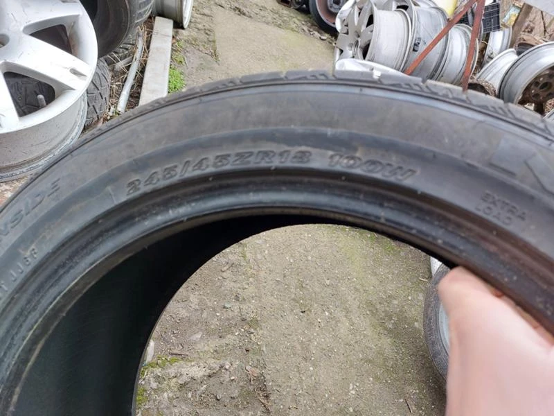 Гуми Летни 245/45R18, снимка 8 - Гуми и джанти - 36190569