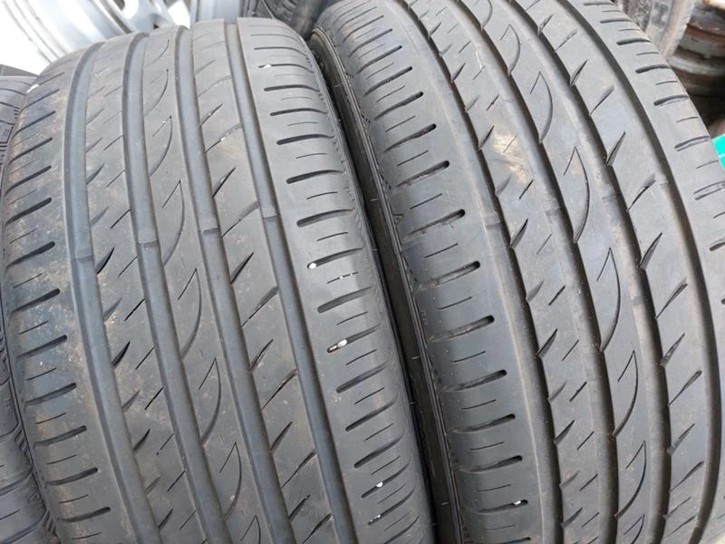 Гуми Летни 245/45R18, снимка 3 - Гуми и джанти - 36190569