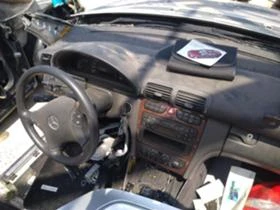 Mercedes-Benz C 200 1.8 i, снимка 4