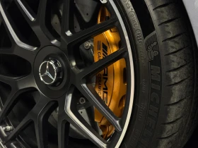 Mercedes-Benz AMG GT 63s E-Performance* Carbon Ceramic* Aero pack* Burm, снимка 14