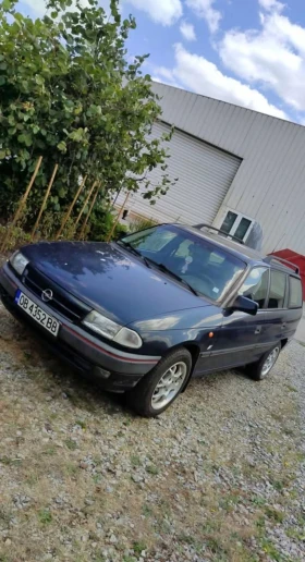 Opel Astra, снимка 1