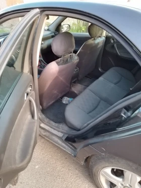 Mercedes-Benz C 200, снимка 3