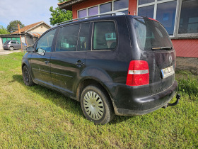 VW Touran, снимка 2 - Автомобили и джипове - 45568927