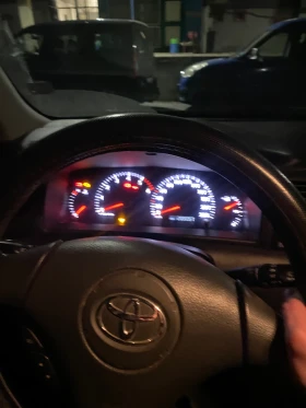 Toyota Corolla, снимка 12 - Автомобили и джипове - 53610887