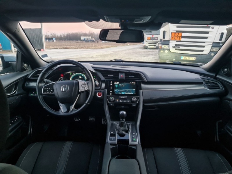 Honda Civic 1.6i D-TEC FULL в Гаранция!, снимка 12 - Автомобили и джипове - 45812868