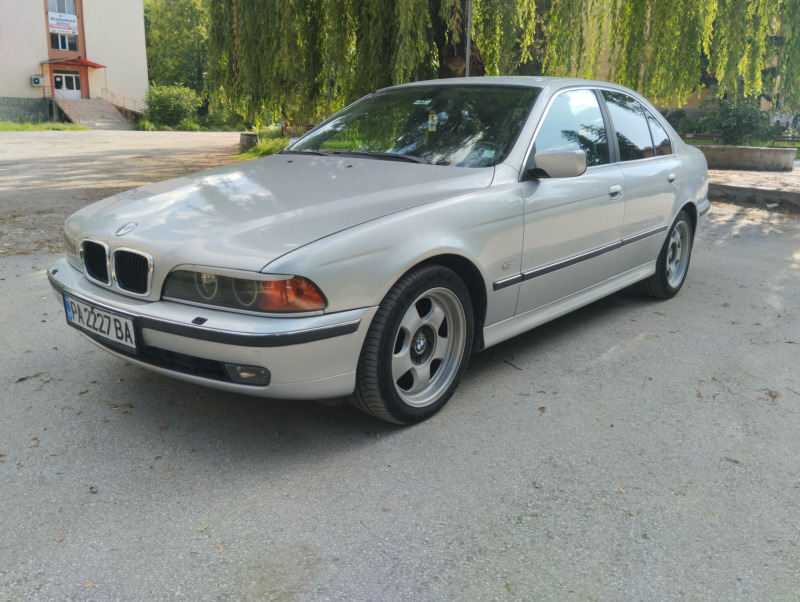 BMW 525, снимка 3 - Автомобили и джипове - 46022343