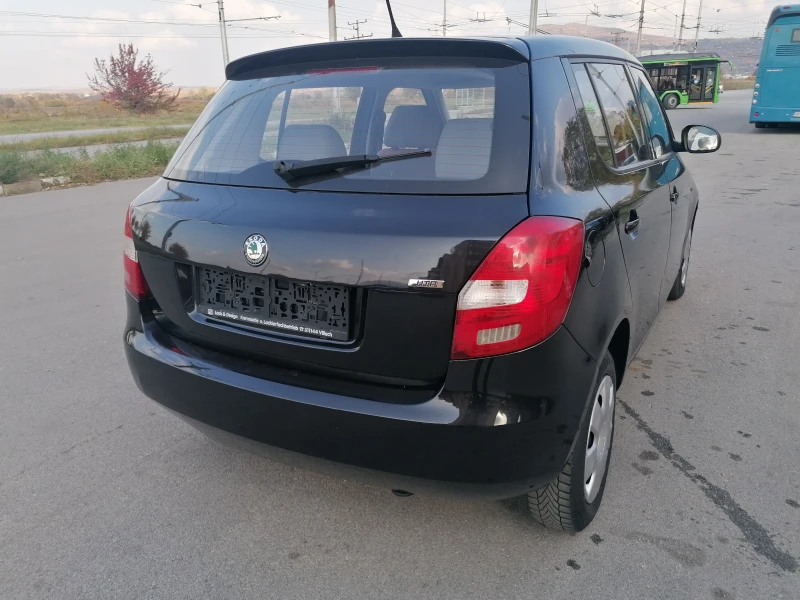 Skoda Fabia 1.2, снимка 4 - Автомобили и джипове - 47774994