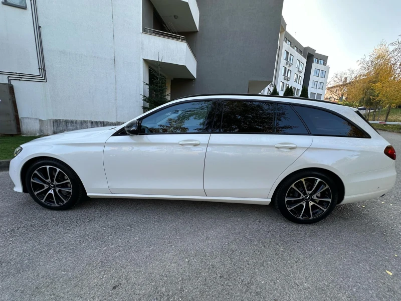 Mercedes-Benz E 220 d / 360 КАМЕРИ / BURMESTER  , снимка 4 - Автомобили и джипове - 47786300