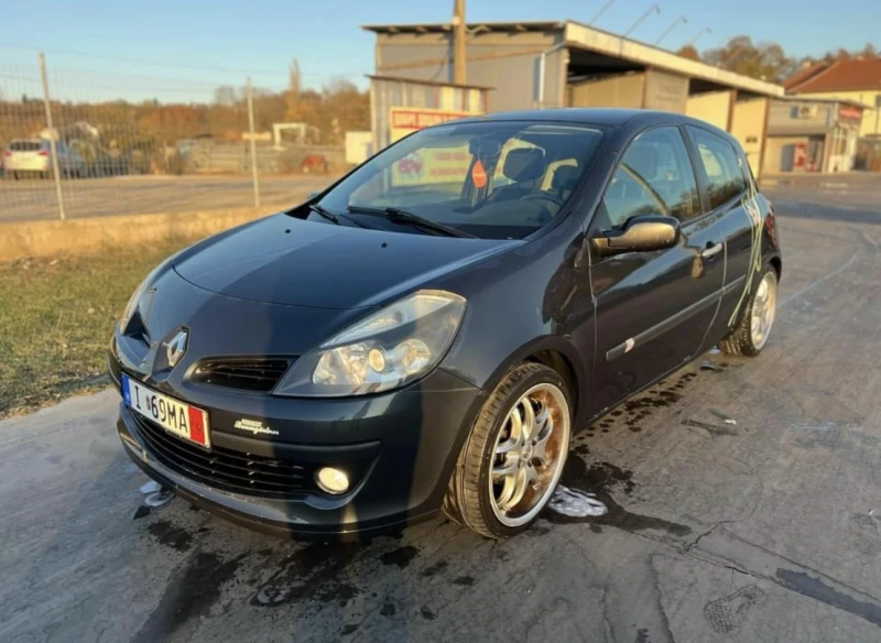 Renault Clio 1.6 бензин Внос от Германия, снимка 6 - Автомобили и джипове - 47918591