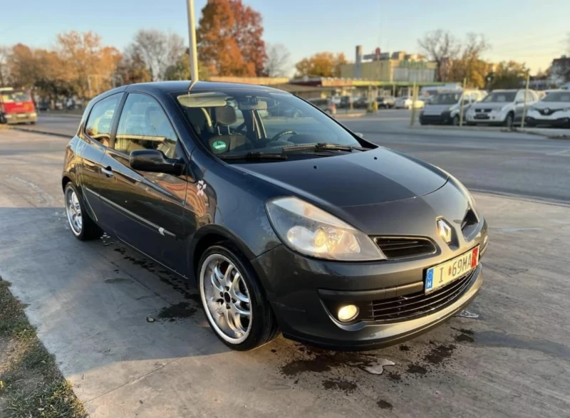 Renault Clio 1.6 бензин Внос от Германия, снимка 1 - Автомобили и джипове - 47918591