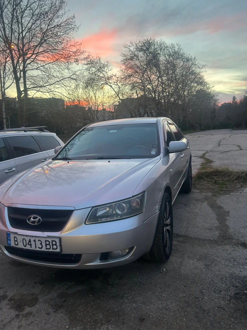 Hyundai Sonata 2.0 CRDI, снимка 5 - Автомобили и джипове - 48913869