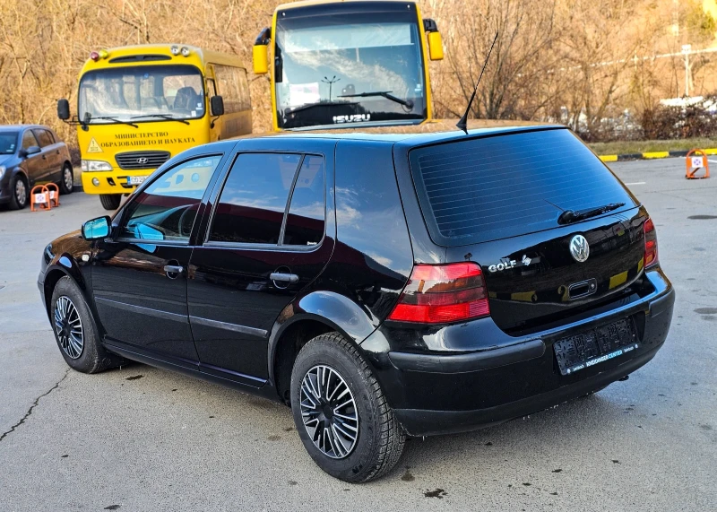 VW Golf 1.4 75hp Климатроник , снимка 4 - Автомобили и джипове - 49042263