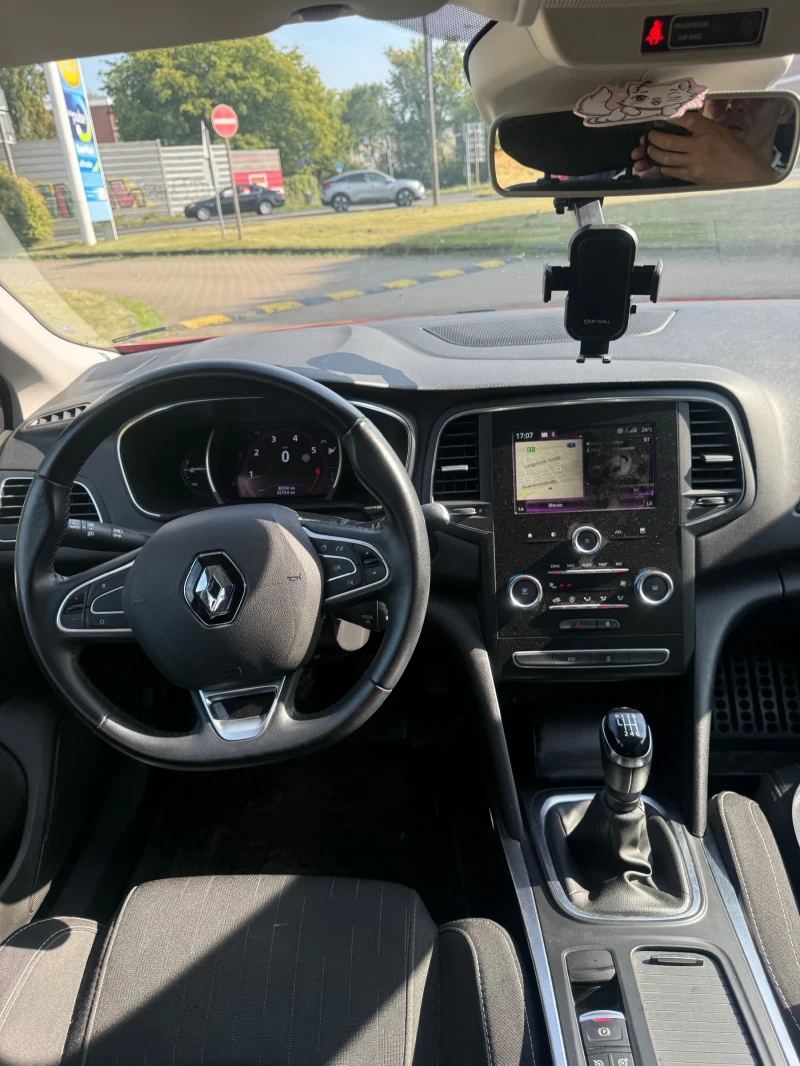 Renault Megane Limited 1.2 Turbo 82000КМ, снимка 4 - Автомобили и джипове - 51077764