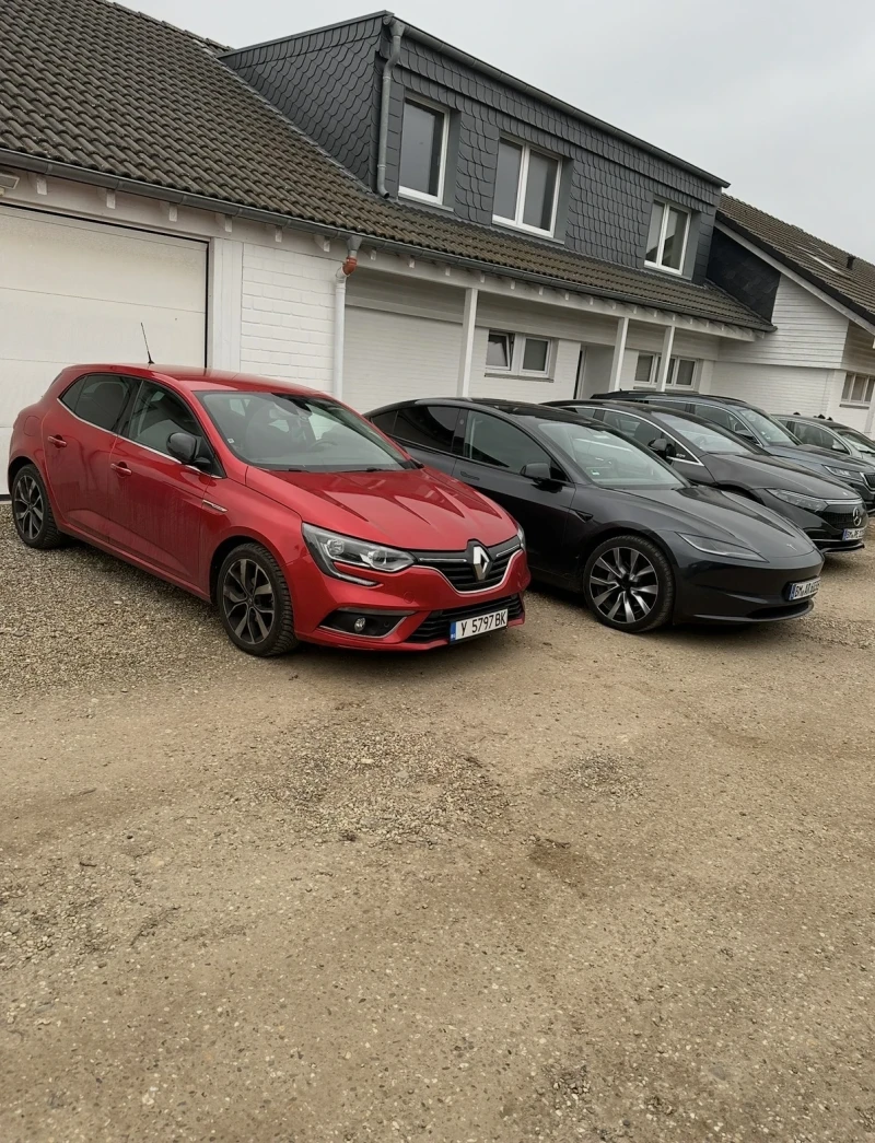 Renault Megane 1.3 Turbo 85X KM Digital, снимка 5 - Автомобили и джипове - 53299241