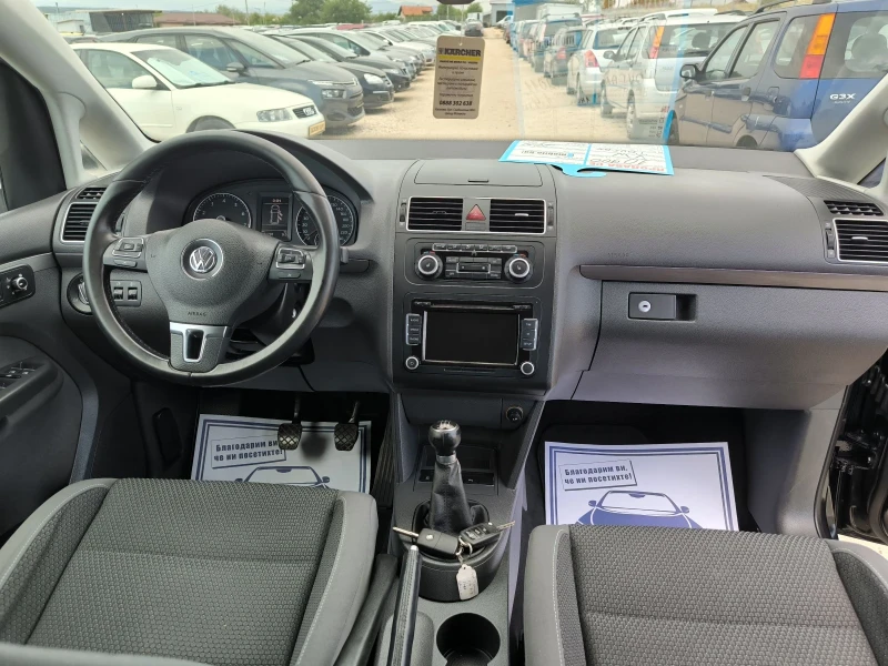 VW Touran 1.4TSI, снимка 9 - Автомобили и джипове - 51050993