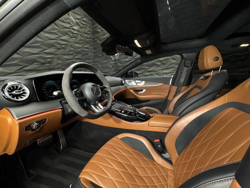 Mercedes-Benz AMG GT 63s E-Performance* Carbon Ceramic* Aero pack* Burm, снимка 7 - Автомобили и джипове - 51453527