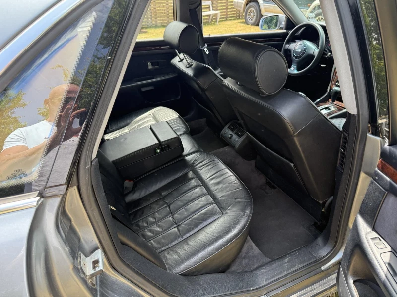Audi A8, снимка 9 - Автомобили и джипове - 52314288