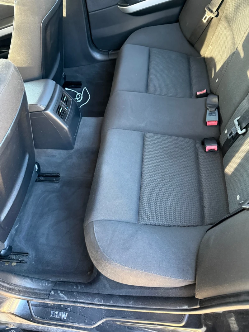 BMW 320, снимка 13 - Автомобили и джипове - 52913053