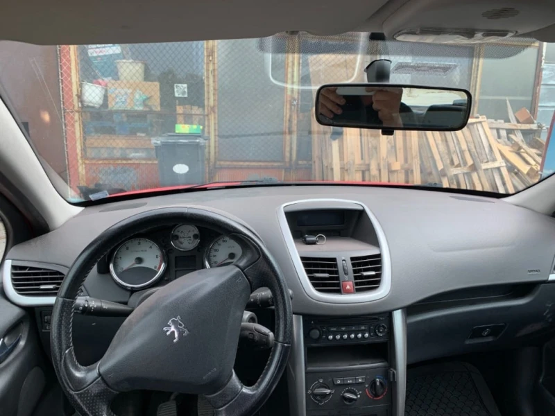 Peugeot 207  1.6HDI, снимка 7 - Автомобили и джипове - 53358379