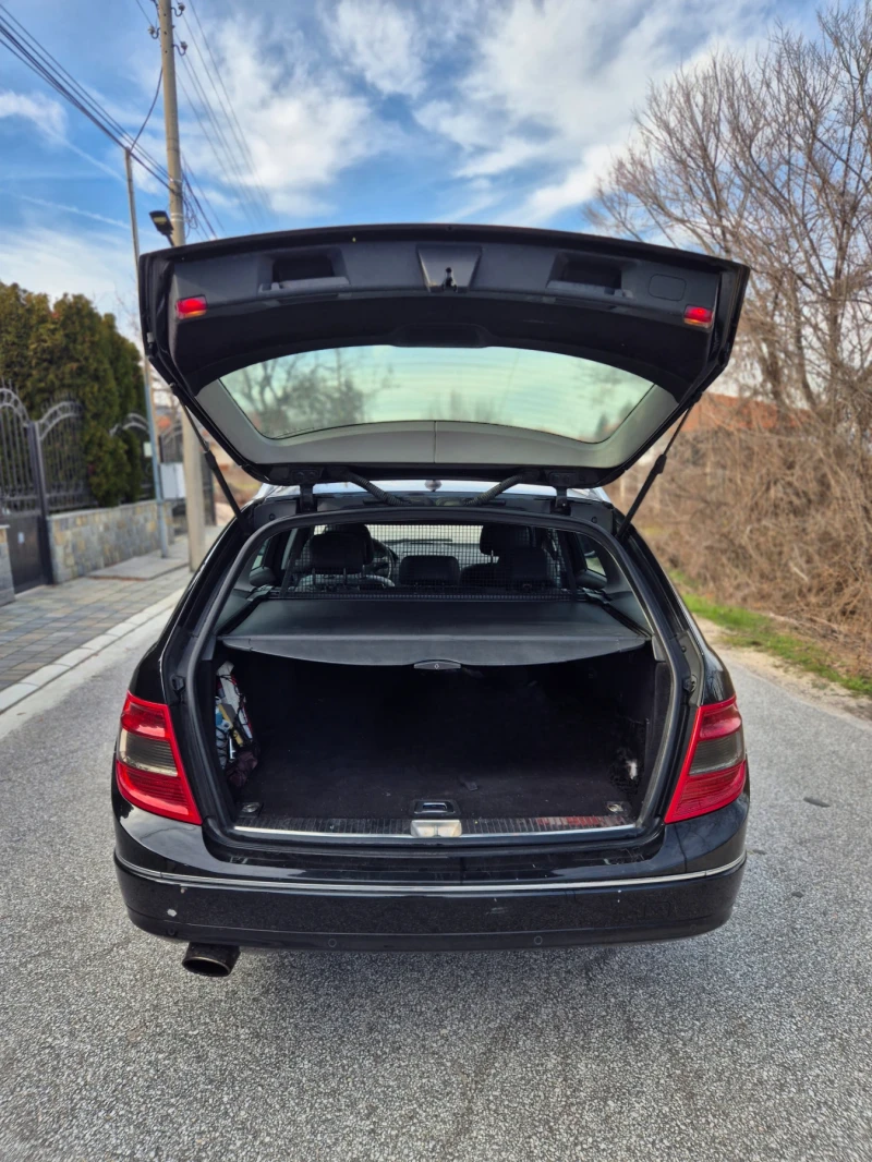 Mercedes-Benz C 220 D, снимка 7 - Автомобили и джипове - 53577756