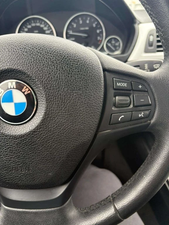 BMW 320 * CARFAX * ЦЕНА ДО БГ, снимка 16 - Автомобили и джипове - 53246048