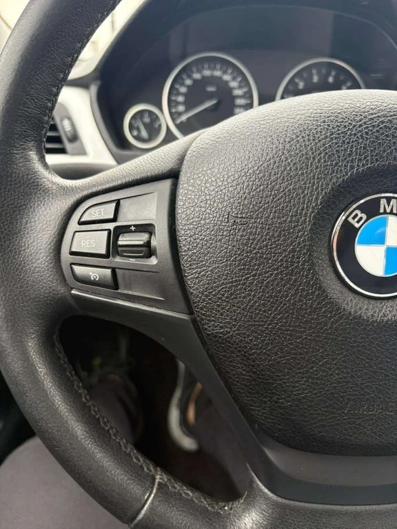 BMW 320 * CARFAX * ЦЕНА ДО БГ, снимка 15 - Автомобили и джипове - 53246048