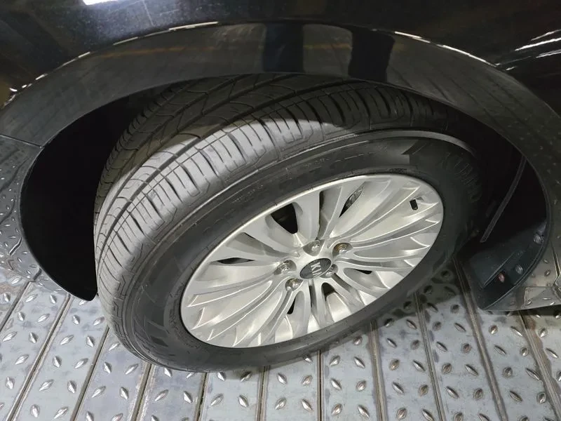 Kia K7 Lpi 3.0 Luxury, снимка 6 - Автомобили и джипове - 55652022