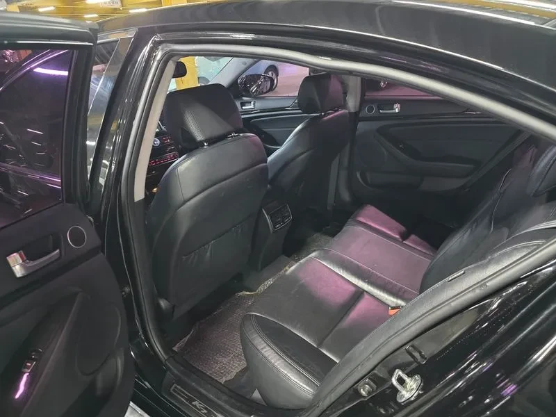 Kia K7 Lpi 3.0 Luxury, снимка 10 - Автомобили и джипове - 55652022