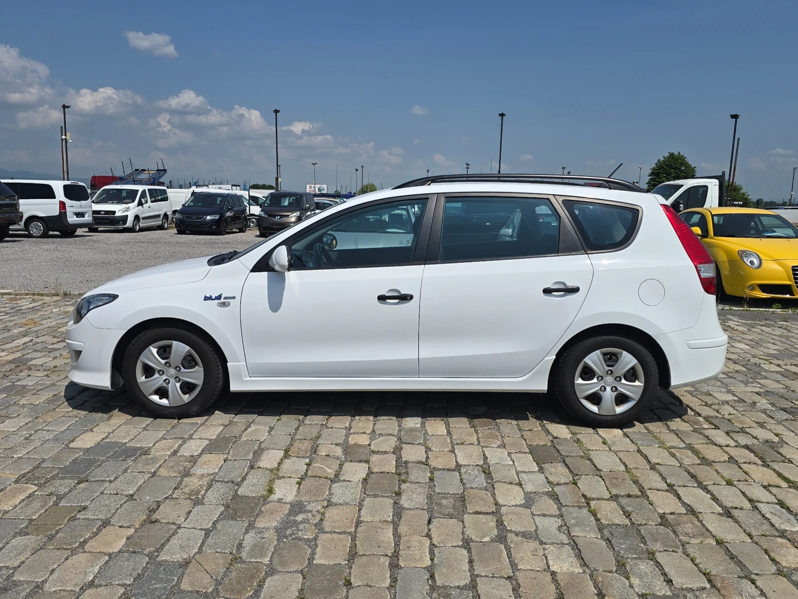 Hyundai I30 1.6CRDI 90кс 6 скорости - изображение 4