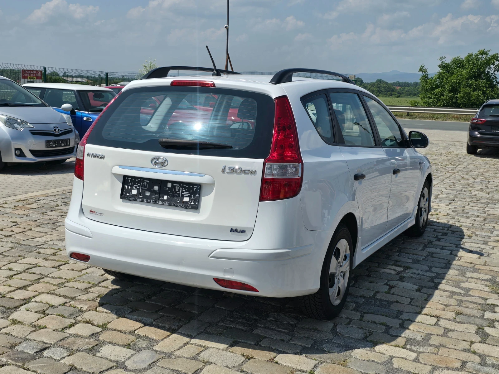 Hyundai I30 1.6CRDI 90кс 6 скорости - изображение 8
