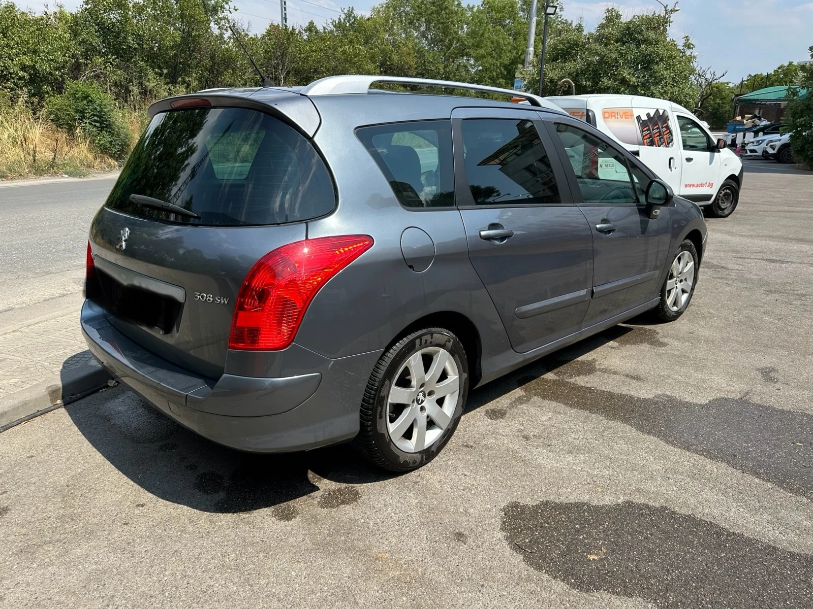 Peugeot 308 Комби - изображение 4