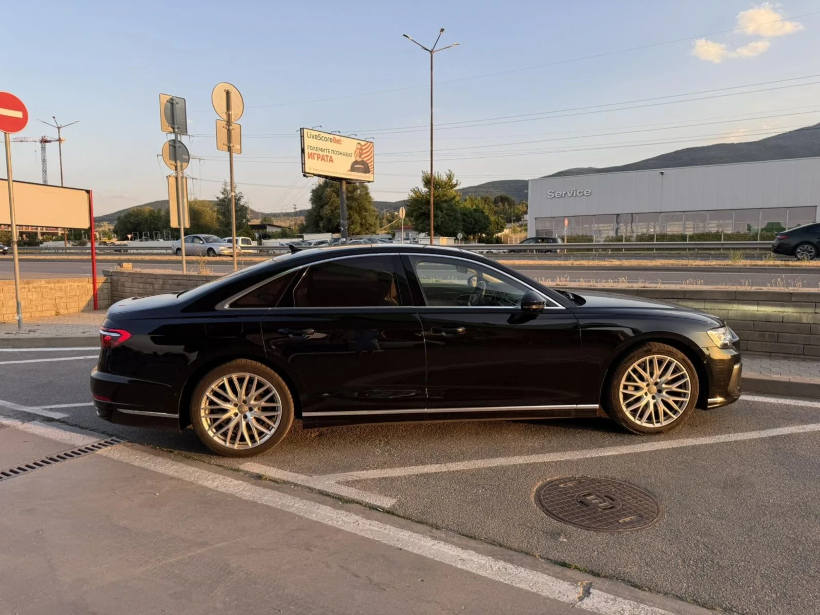 Audi A8 60 TFSI 4.0 V8 В ГАРАНЦИЯ , снимка 15 - Автомобили и джипове - 53815824