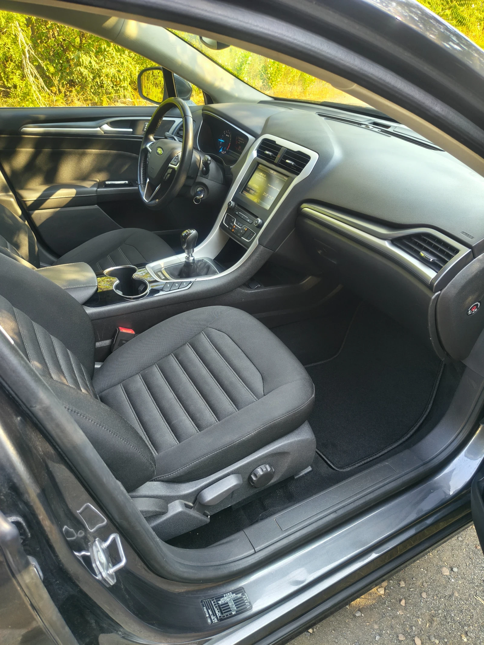 Ford Mondeo 1.5tdci  Navi Euro6 с регистрация  - изображение 8