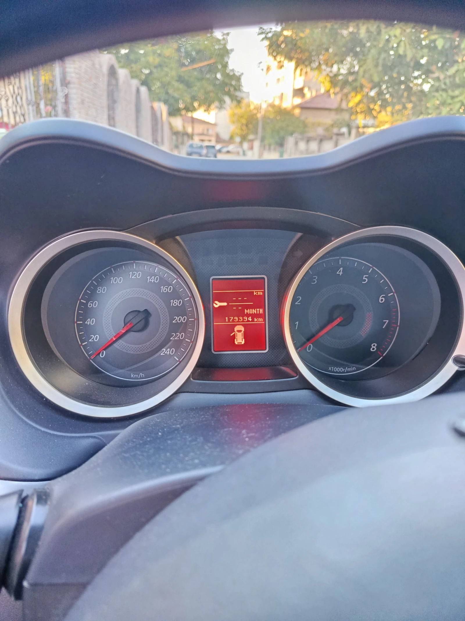 Mitsubishi Lancer 1.5 - изображение 8