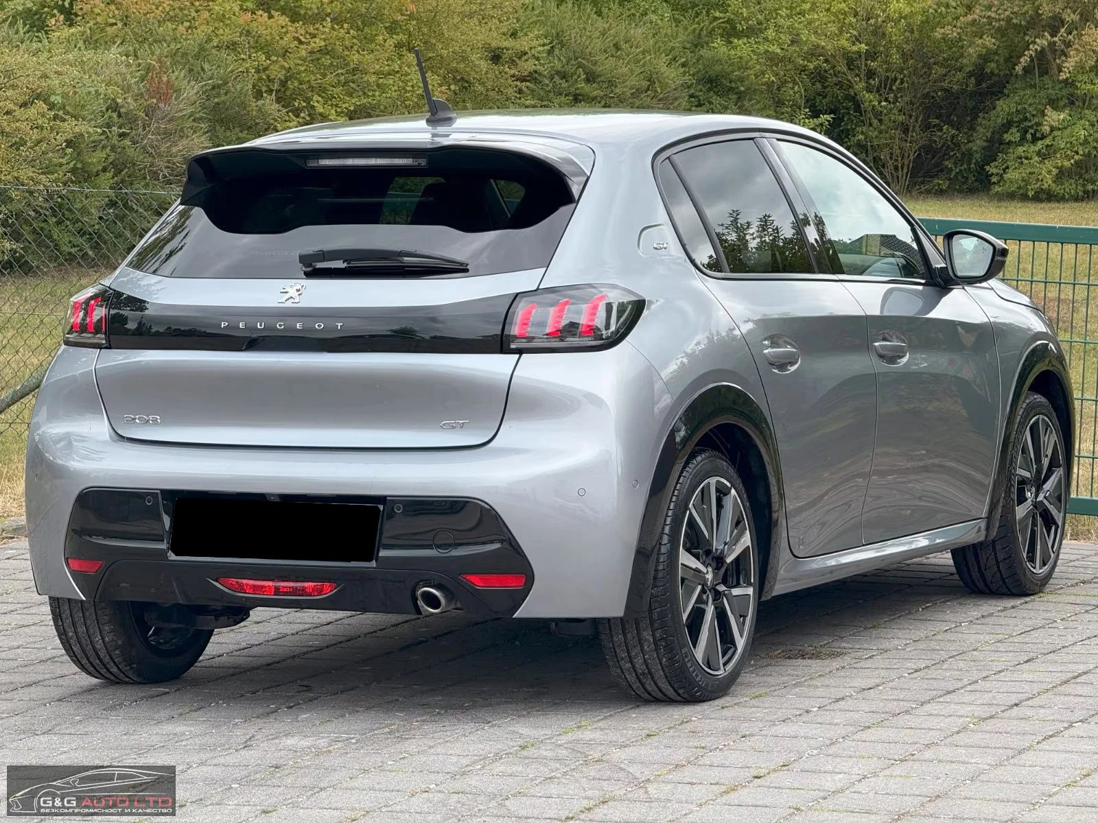 Peugeot 208 1.2GT-SPORT/101HP/CAM/NAVI/LED/CPLAY/L.ASSIST/541g - изображение 5