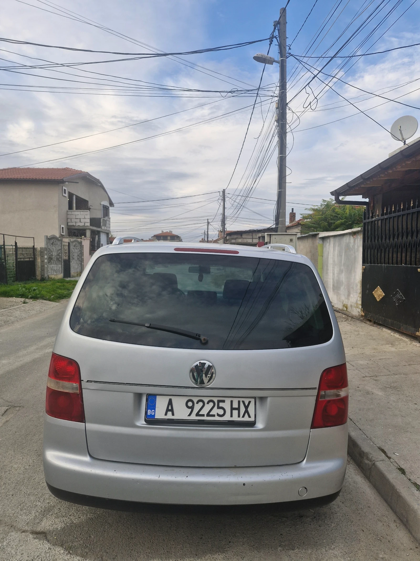 VW Touran  - изображение 2