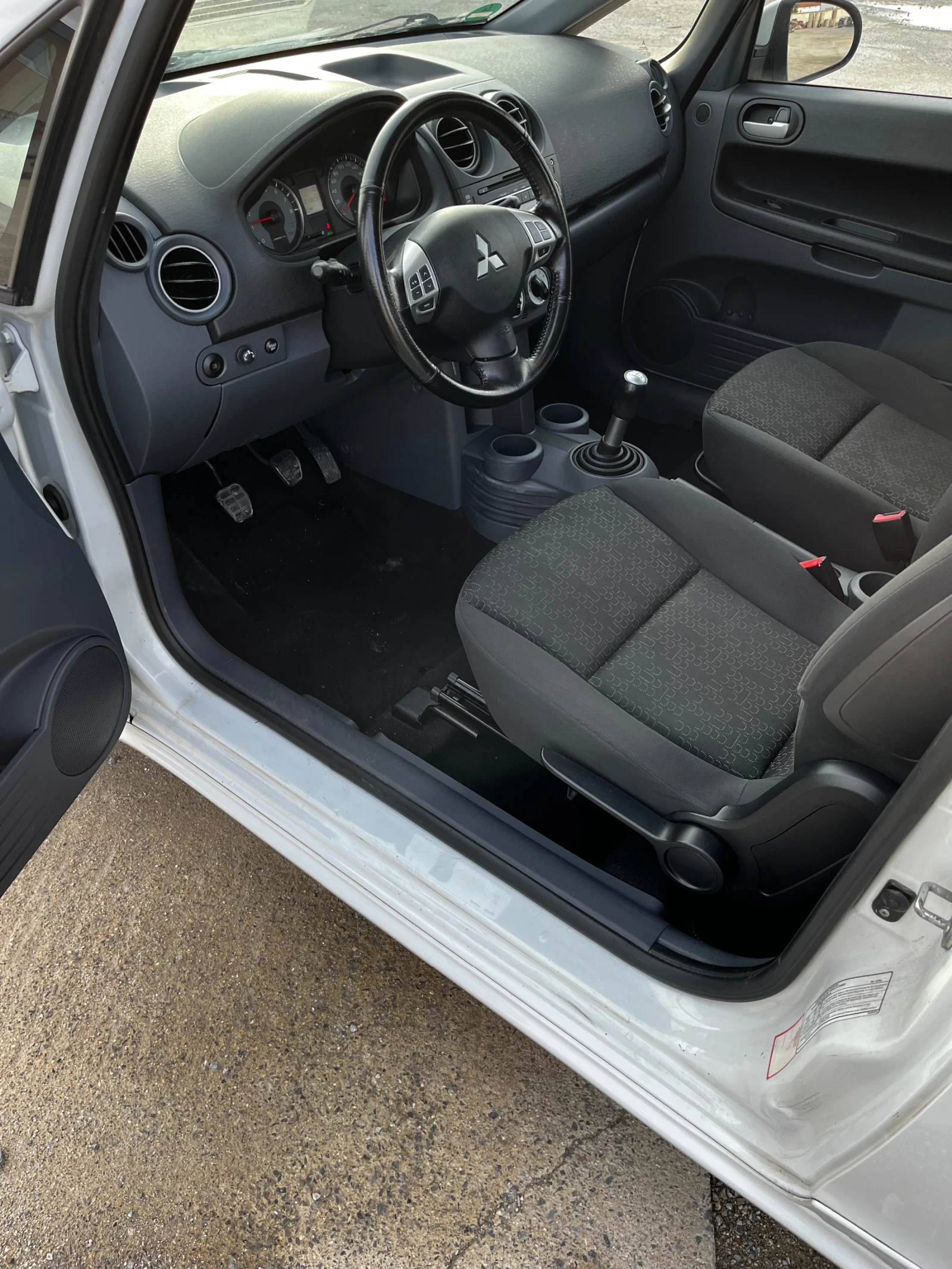 Mitsubishi Colt Rally Art  95ps   | Mobile.bg   8