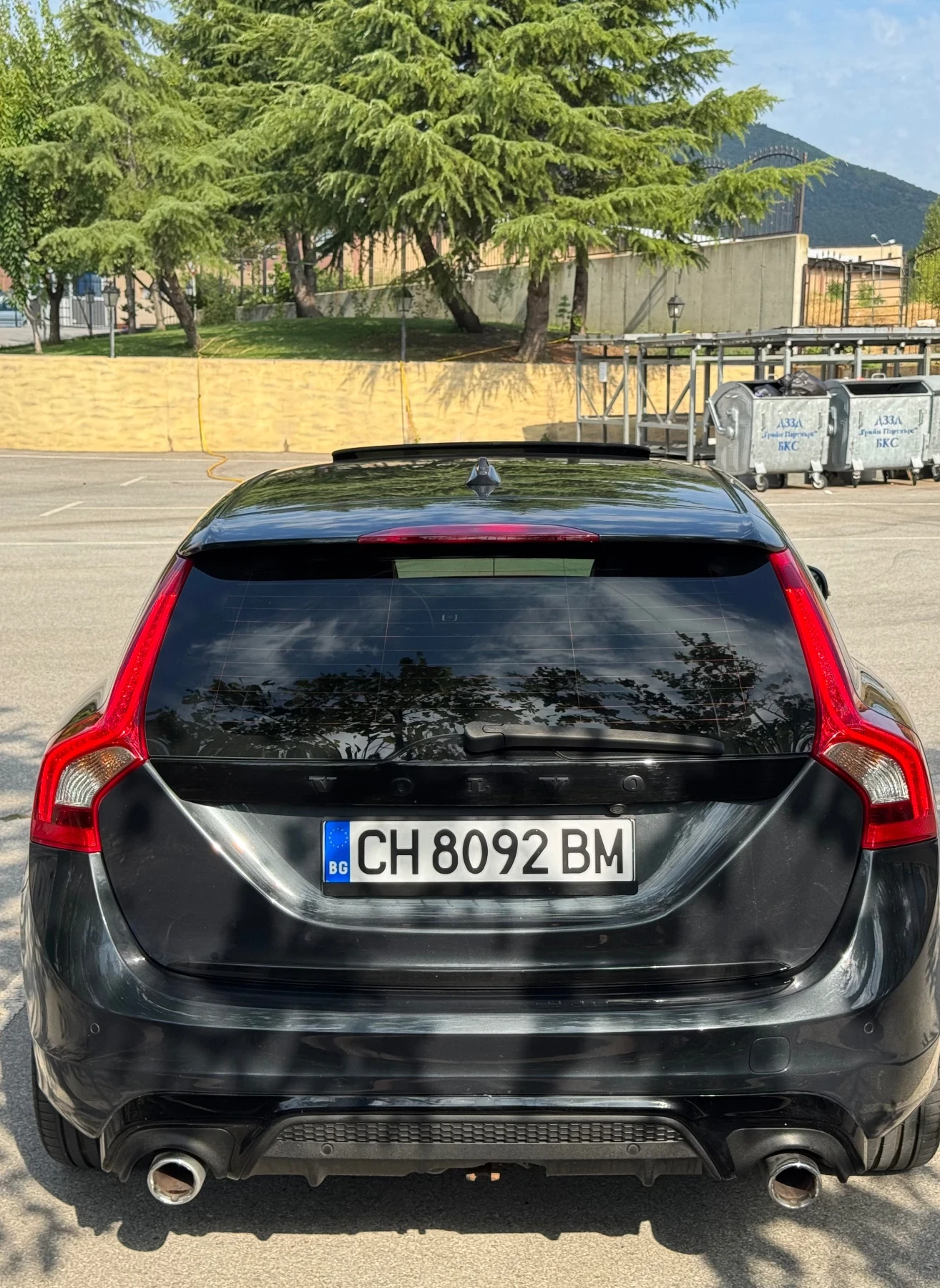 Volvo V60 2.4D Plug-in/R-Design/TV/ Harman Kardon - изображение 3